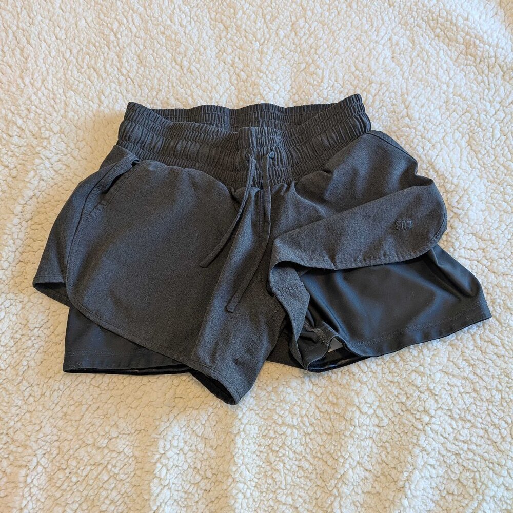 Albion Fit 2-in-1 Active Shorts S Dark Gray - Built-in Spandex Liner